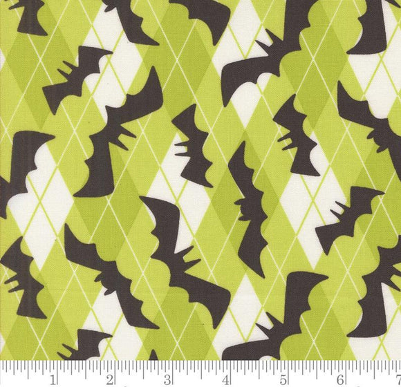 Going Batty Novelty Bats Plaid Fab Boo Lous Green Slime 22481 16 by Me & My Sister from Moda by the yard