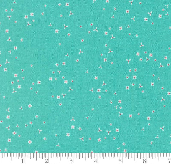 Flutter Blenders Floral In The Garden Bermuda 29236 22 by Corey Yoder from Moda by the yard