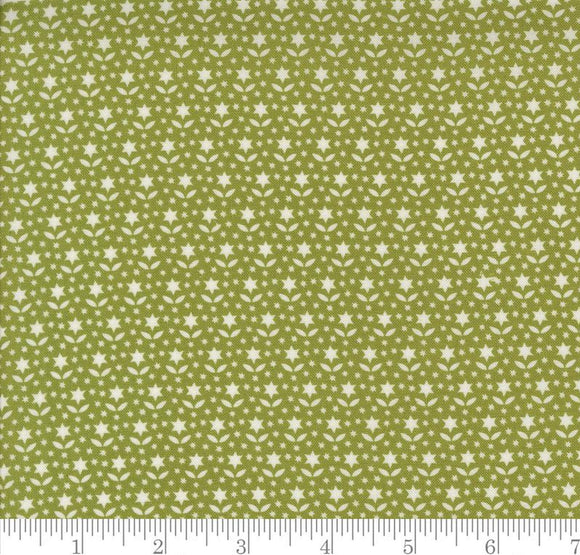 Buon Natale Star Blooms Blenders Pine 35405 16 by Fig Tree Co from Moda by the yard