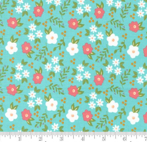 Bountiful Blooms Small Floral Spray 37661 18 by Sherri & Chelsi from Moda