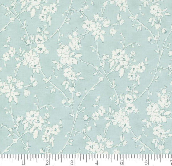 Verdant Vines Florals Honeybloom Water 44343 12 by 3 Sisters from Moda