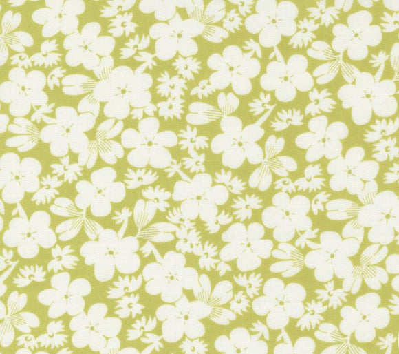 Fruit Cocktail Apple Flour Sack Meadow Florals 20466-16 by Fig Tree Co from Moda